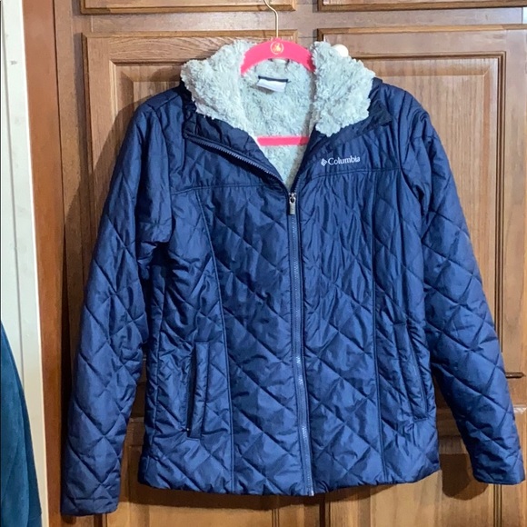 Columbia Jackets & Blazers - Columbia Woman’s Quilted Coat jacket  Sherpa Lined